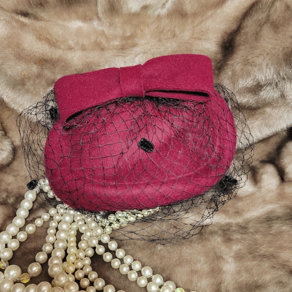Burgundy wool pillbox hat